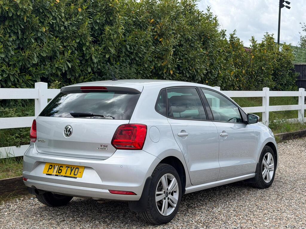2016 Volkswagen Polo thumbnail 14