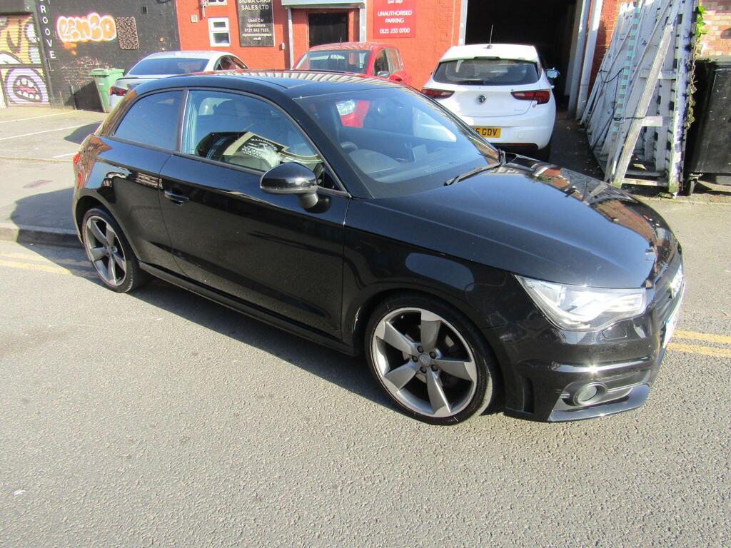 Audi A1 Hatchback 1.4 TFSI CoD Black Edition S Tronic Euro 5 (s/s) 3dr