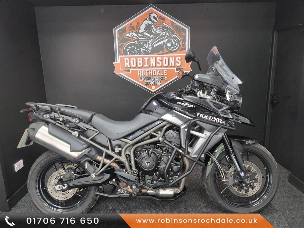 Triumph Tiger 800
