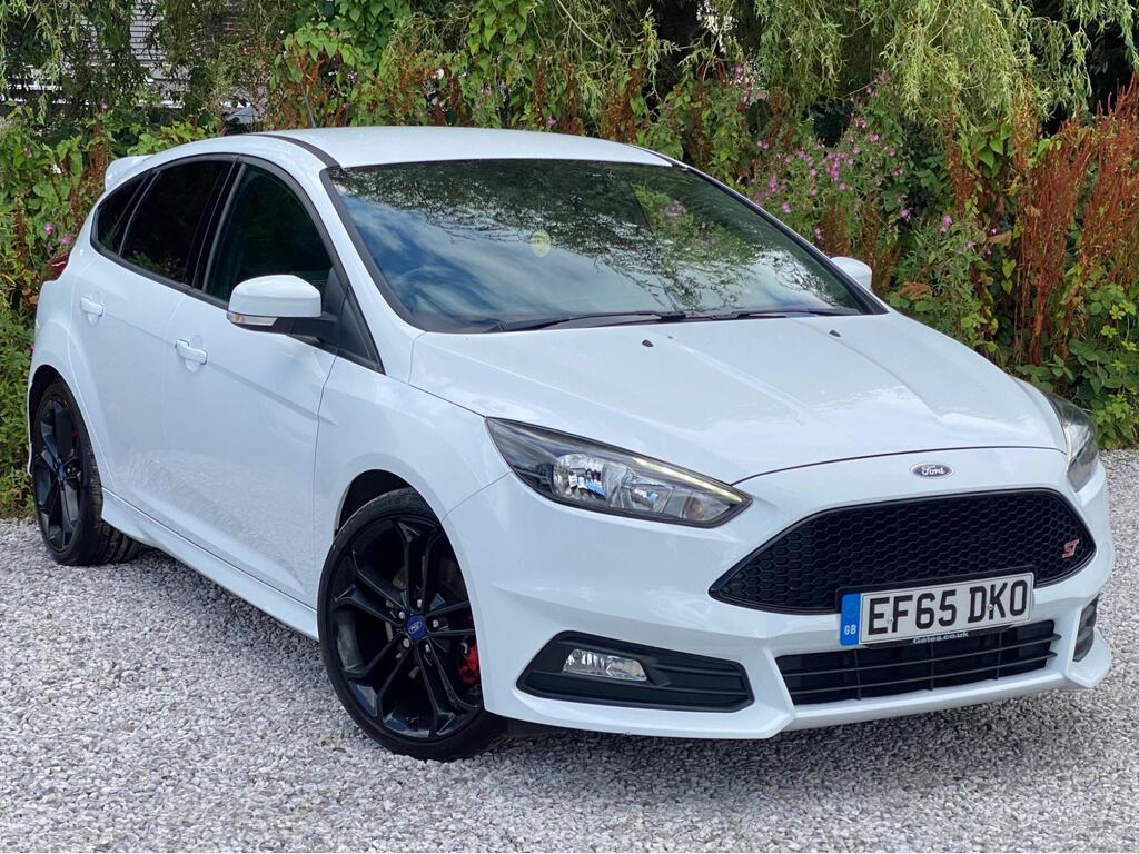 Ford Focus Hatchback 2.0T EcoBoost ST-2 Euro 6 (s/s) 5dr