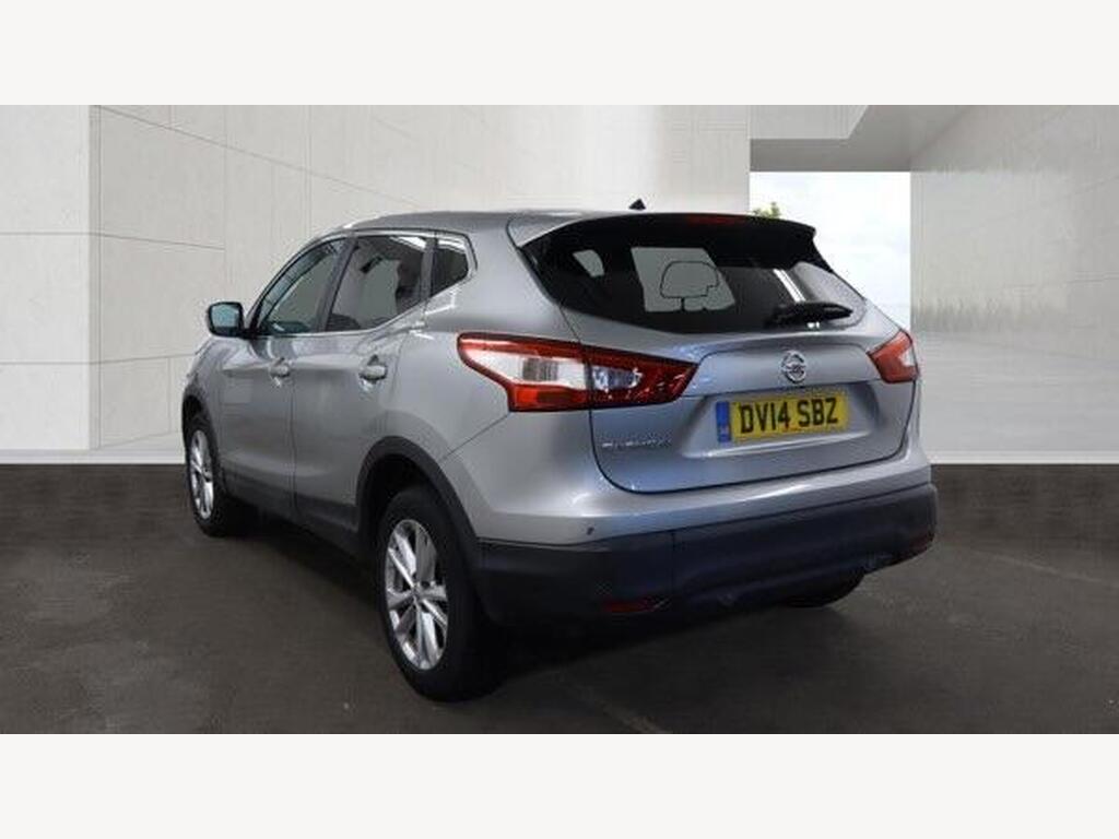 2014 Nissan Qashqai thumbnail 4