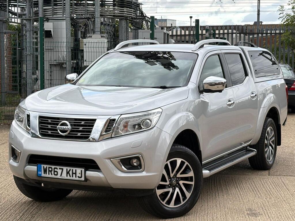 Nissan Navara Pickup 2.3 dCi Tekna 4WD Euro 6 (s/s) 4dr