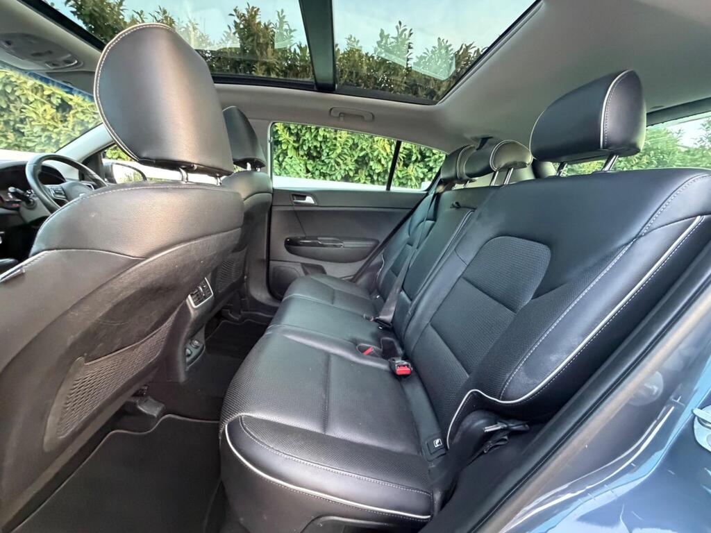 2017 Kia Sportage thumbnail 21