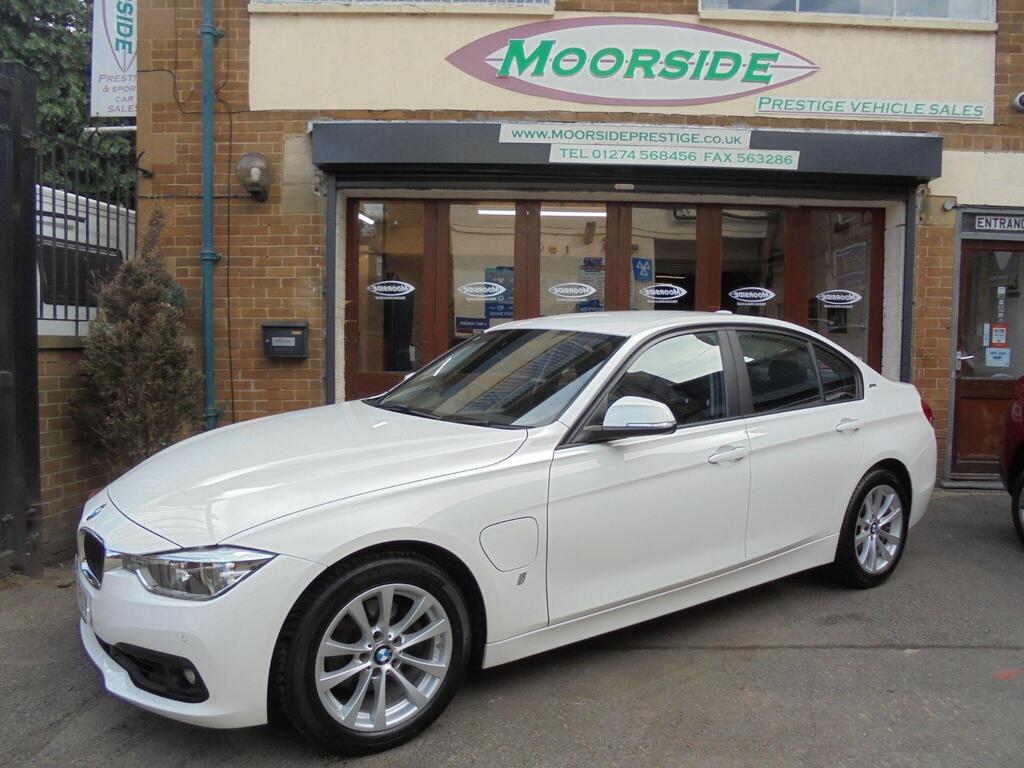 BMW 3 Series Saloon 2.0 330e 7.6kWh SE Auto Euro 6 (s/s) 4dr