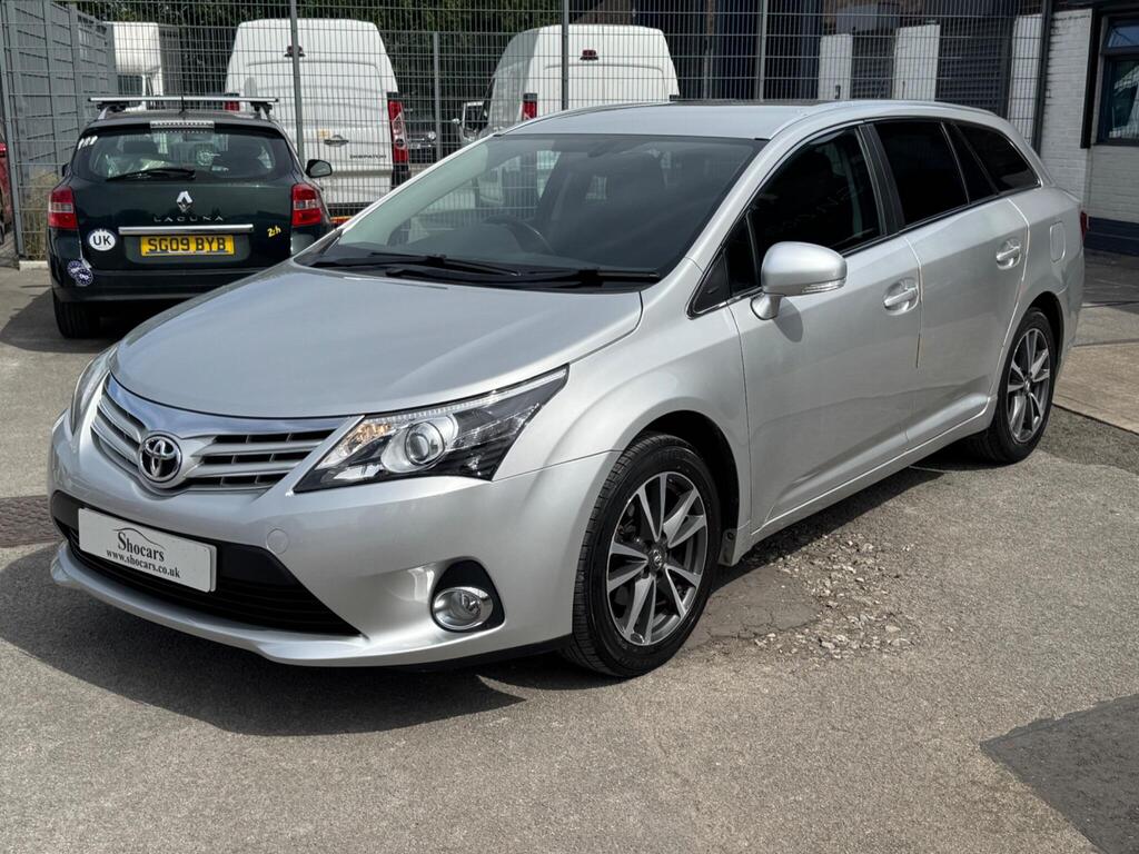 Toyota Avensis Estate 2.0 D-4D Icon Business Edition Tourer Euro 5 5dr