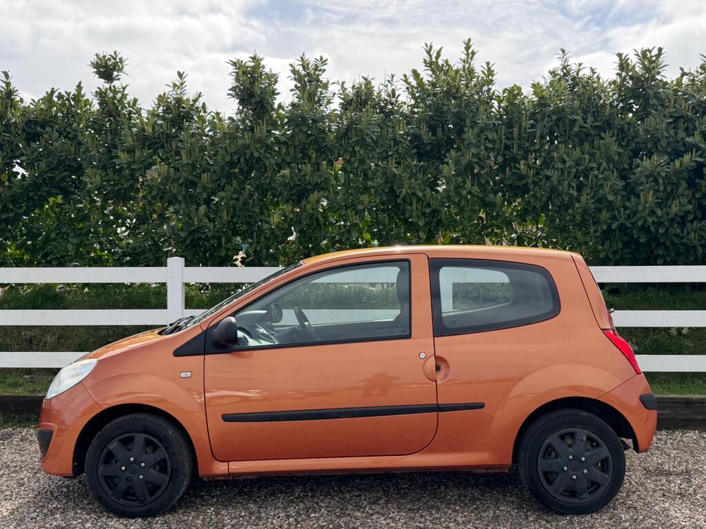 2010 Renault Twingo thumbnail 9