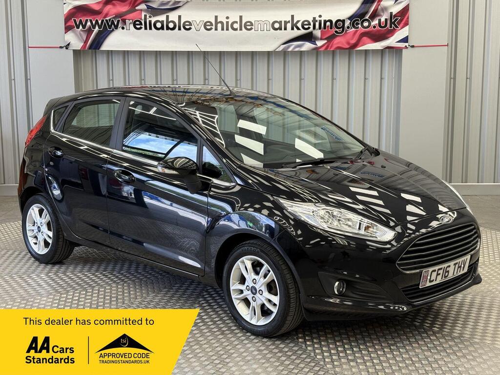 Ford Fiesta Hatchback 1.0T EcoBoost Zetec Euro 6 (s/s) 5dr