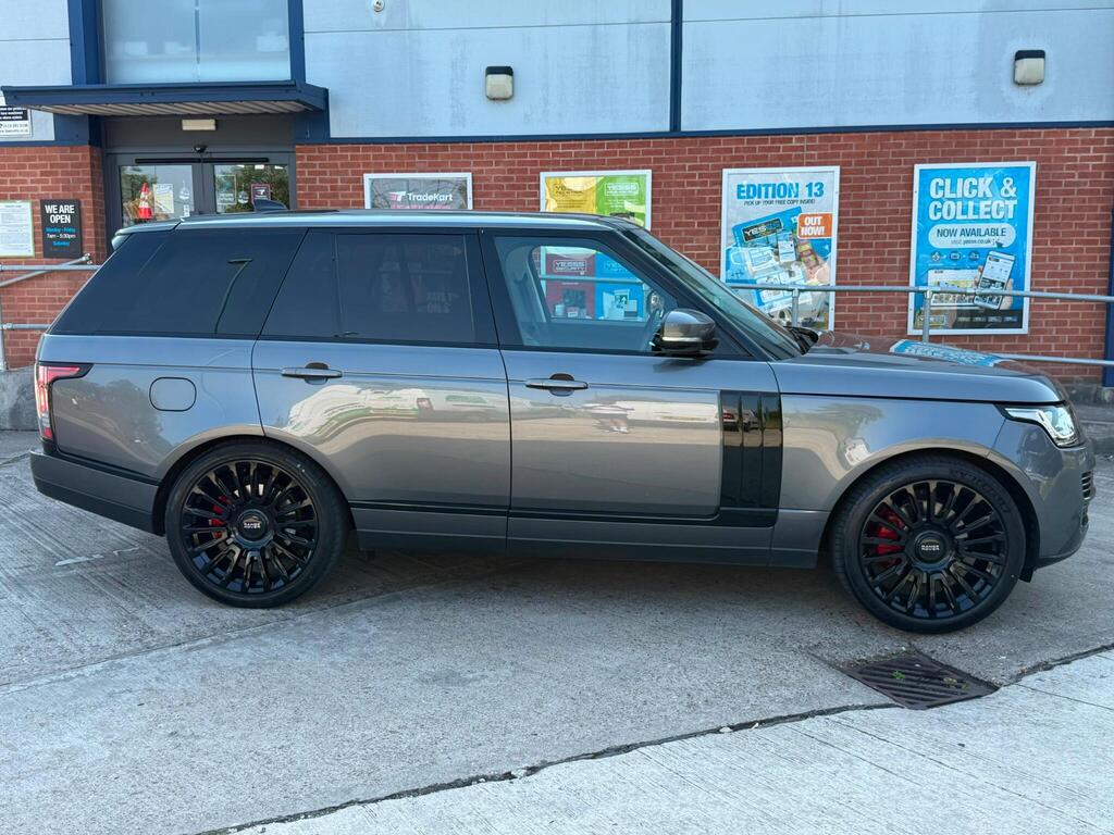 Land Rover Range Rover SUV 3.0 TD V6 Vogue Auto 4WD Euro 6 (s/s) 5dr