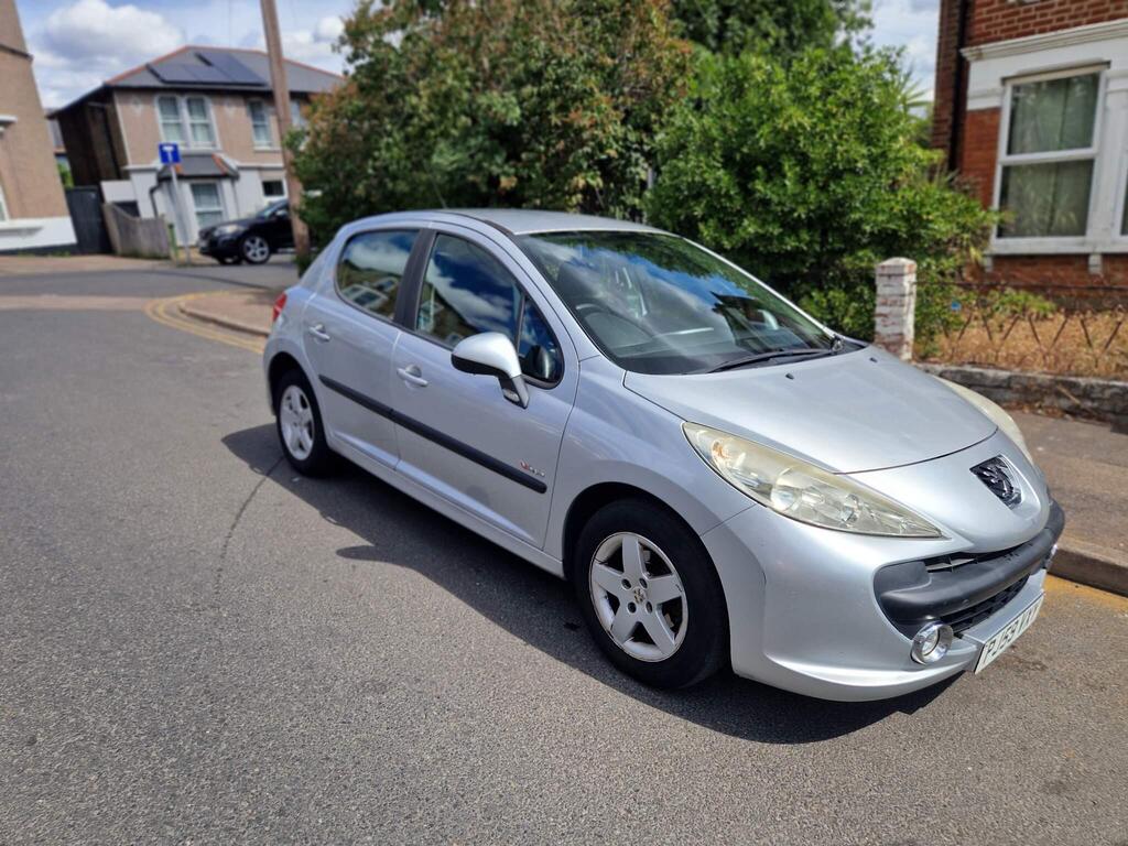 Peugeot 207