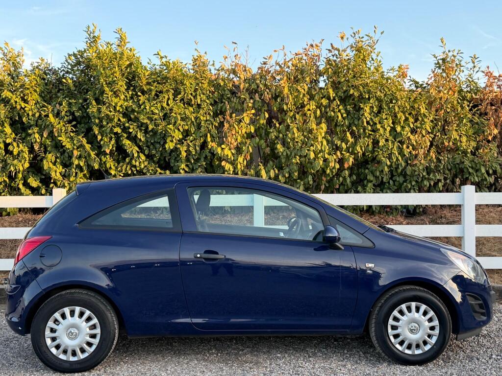 2014 Vauxhall Corsa thumbnail 12
