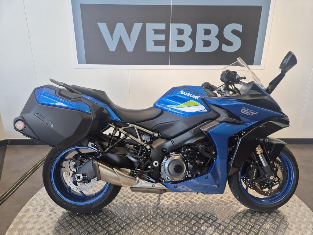 Suzuki GSX-S1000GT+