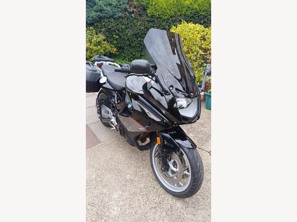 BMW F 800 GT
