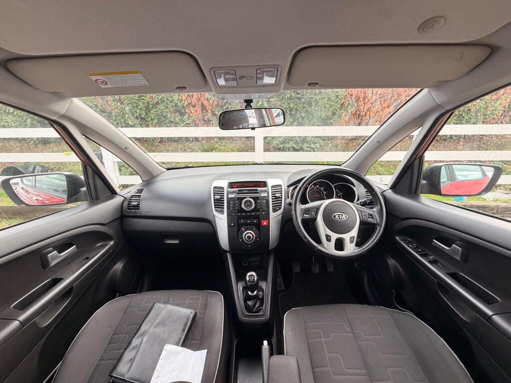 2012 Kia Venga thumbnail 2