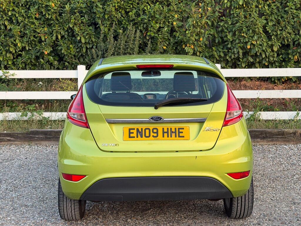 2009 Ford Fiesta thumbnail 8