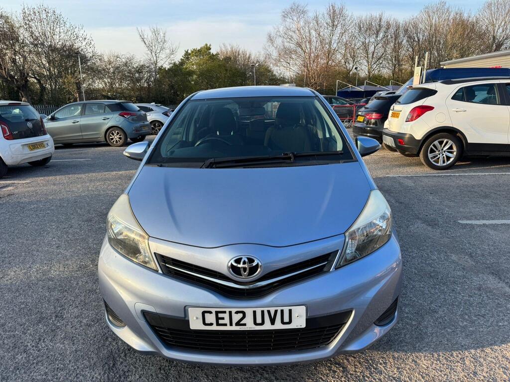 Toyota Yaris Hatchback 1.33 Dual VVT-i TR Euro 5 5dr
