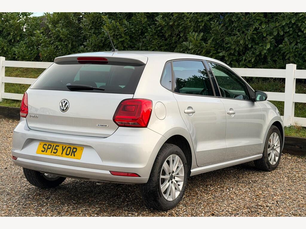 2015 Volkswagen Polo thumbnail 13