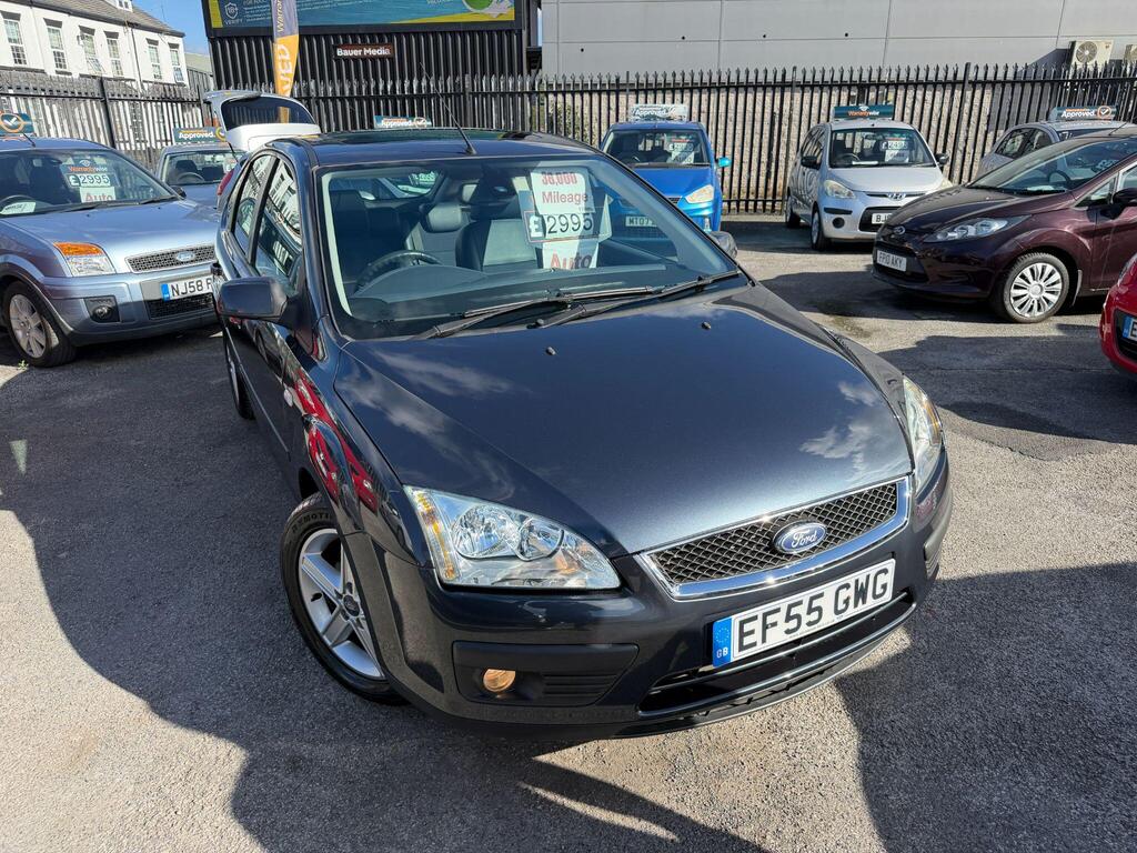 Ford Focus Hatchback 2.0 Titanium 5dr