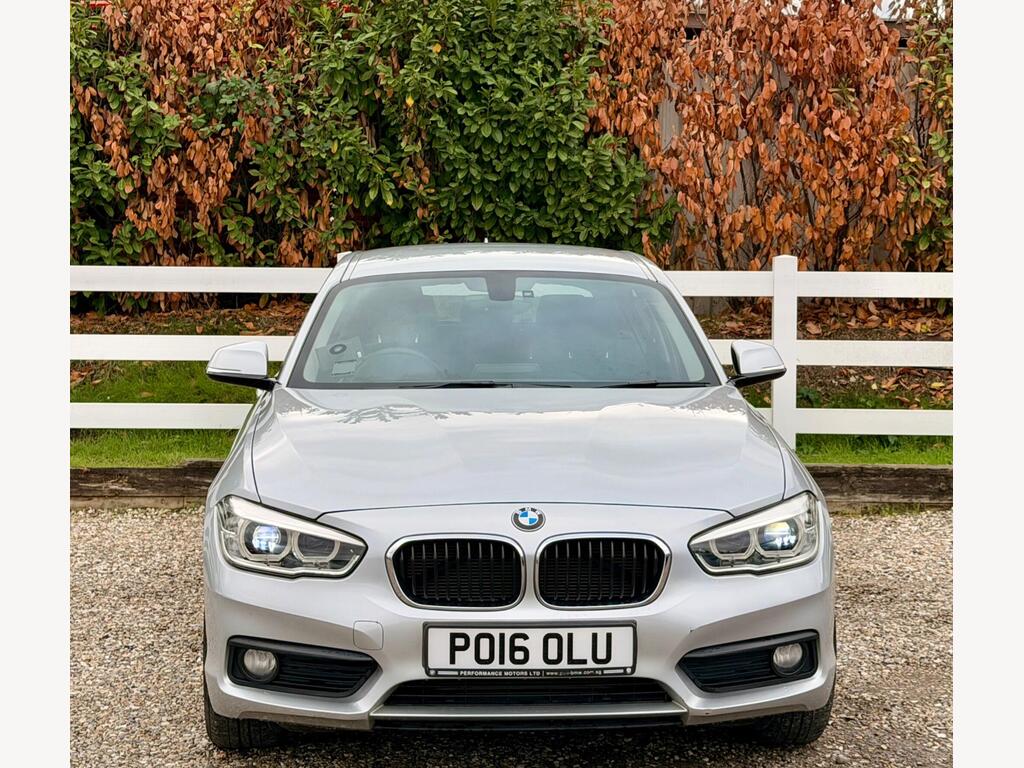 2016 BMW 1 Series thumbnail 13