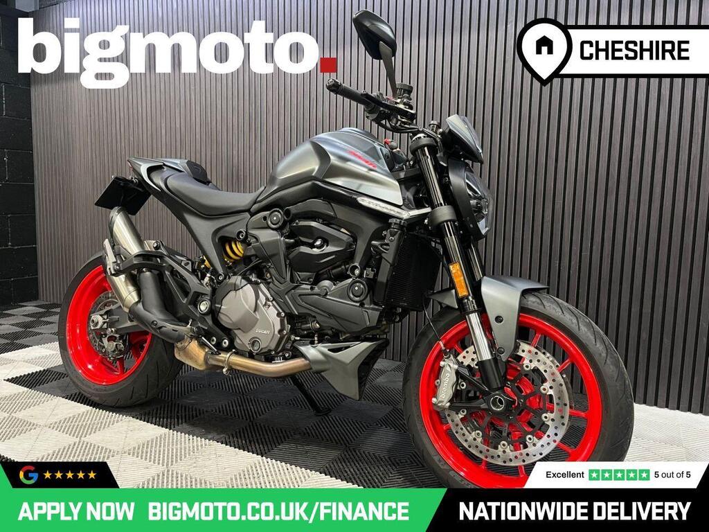 Ducati Monster 937