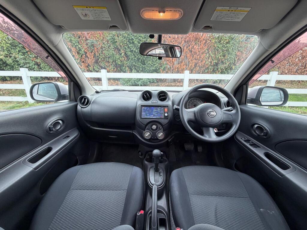 2013 Nissan Micra thumbnail 18