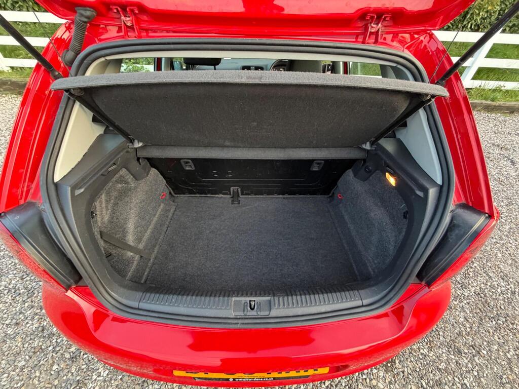 2009 Volkswagen Polo thumbnail 24