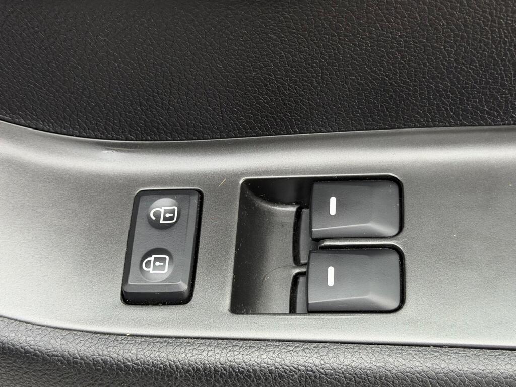 2012 Kia Picanto thumbnail 43