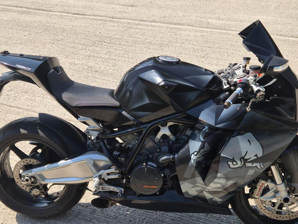 KTM RC 8