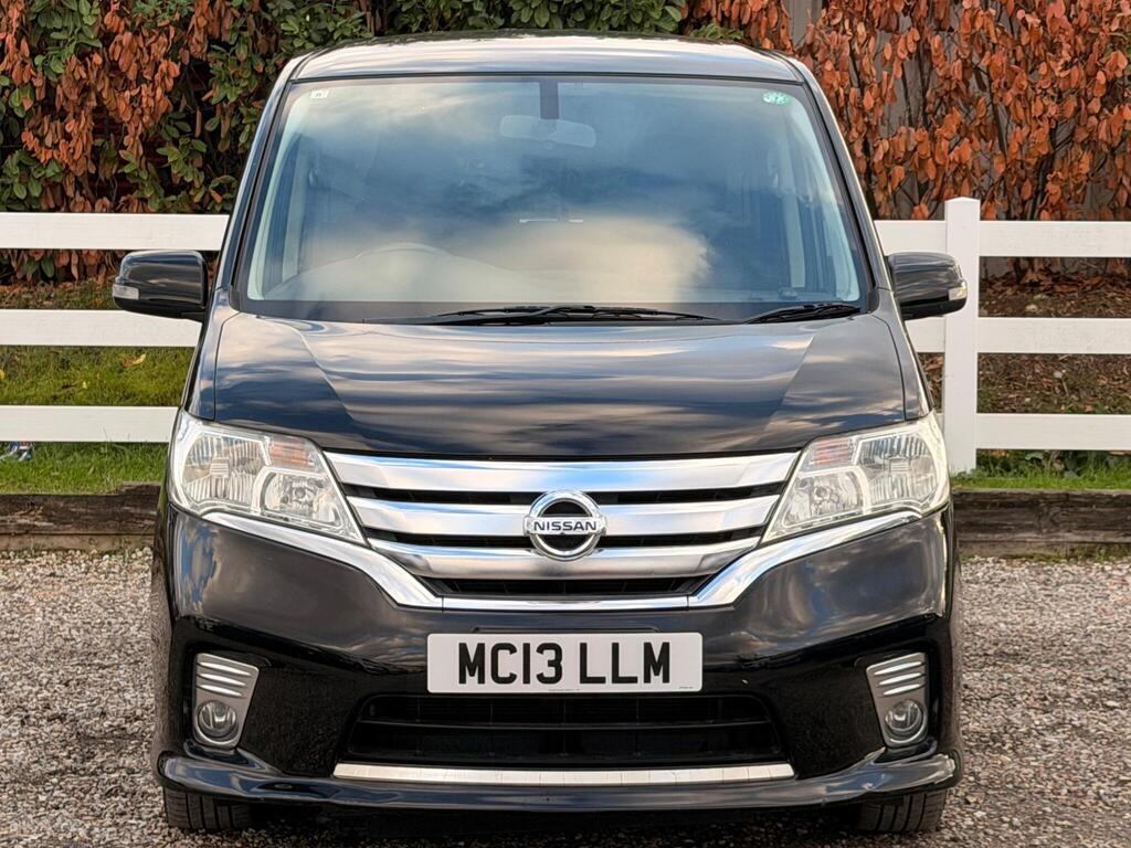 2013 Nissan Serena thumbnail 5