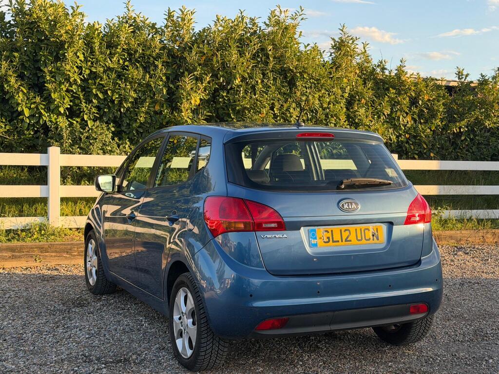 2012 Kia Venga thumbnail 6