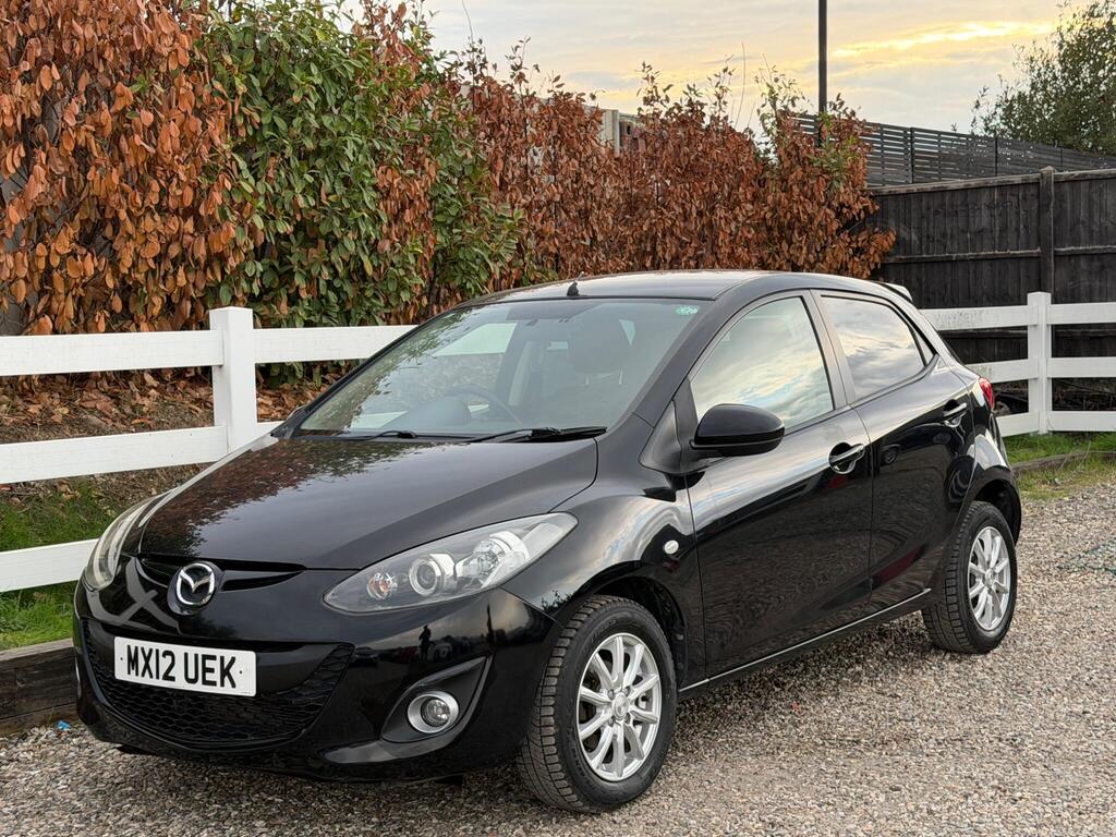 2012 Mazda Mazda2 thumbnail 3