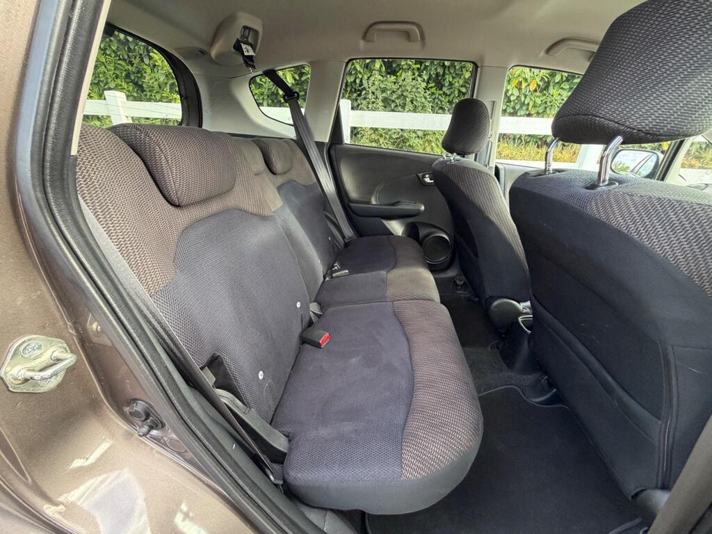 2013 Honda Jazz thumbnail 19