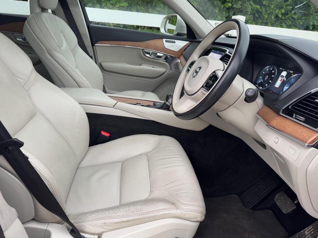 Volvo XC90 2.0 D5 Inscription Geartronic 4WD Euro 6 (s/s) 5dr thumbnail 15