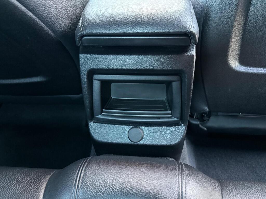 2015 BMW 2 Series thumbnail 27