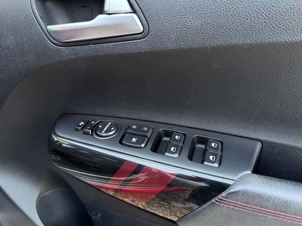 2018 Kia Picanto thumbnail 24