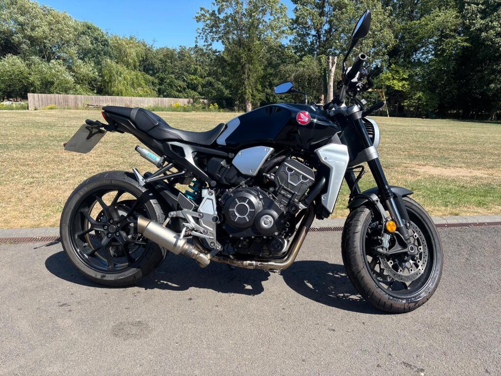 Honda CB1000R