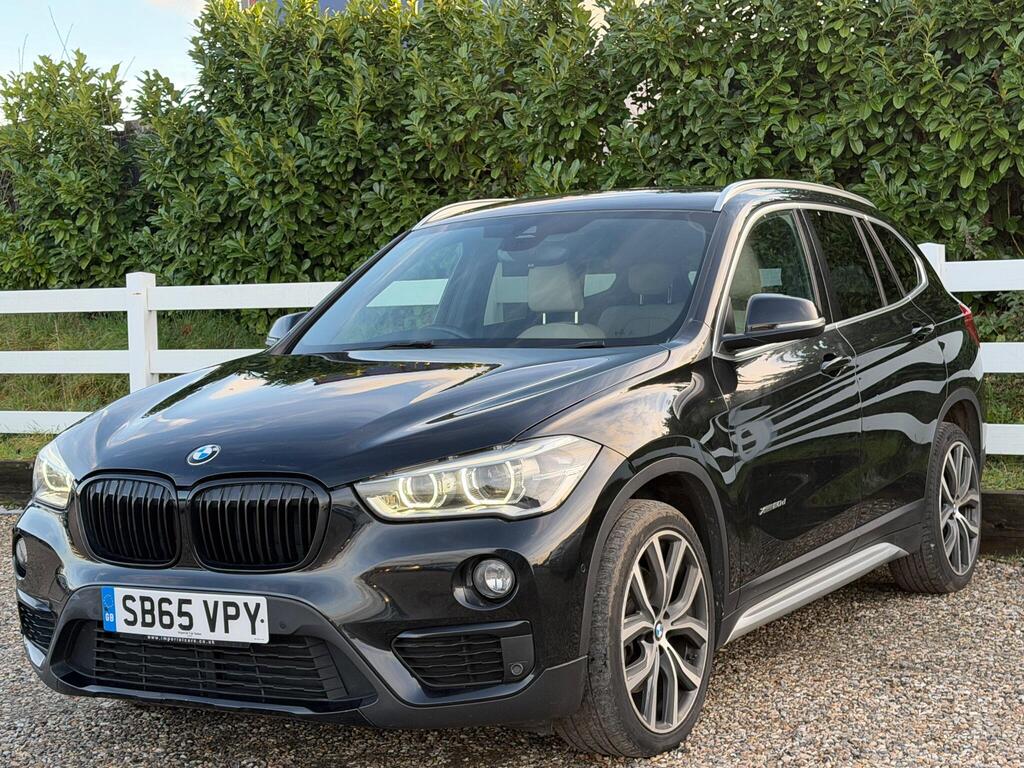 2015 BMW X1 thumbnail 4