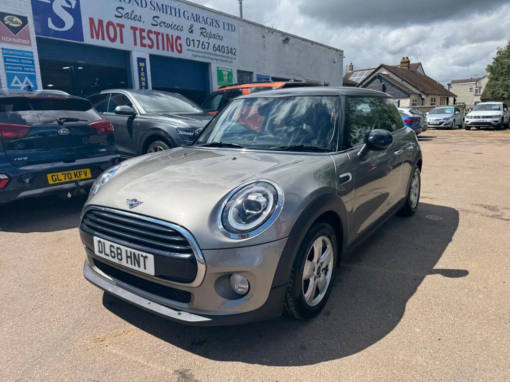 MINI Hatch