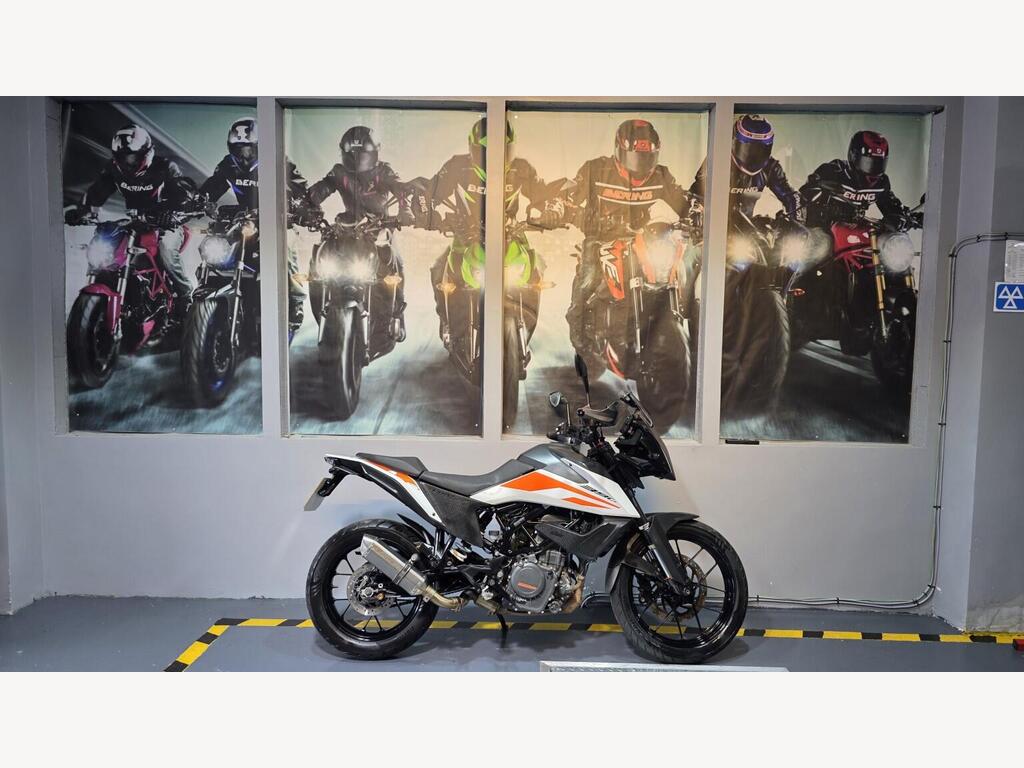 KTM 390 Adventure