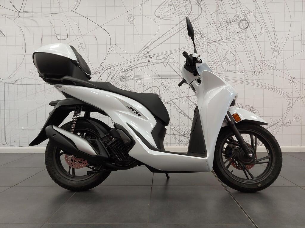 Honda SH125i