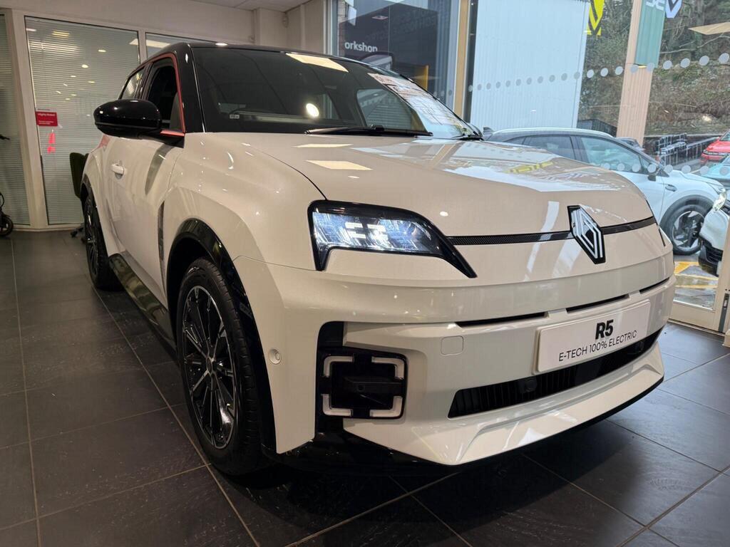 Renault 5 E-Tech electric