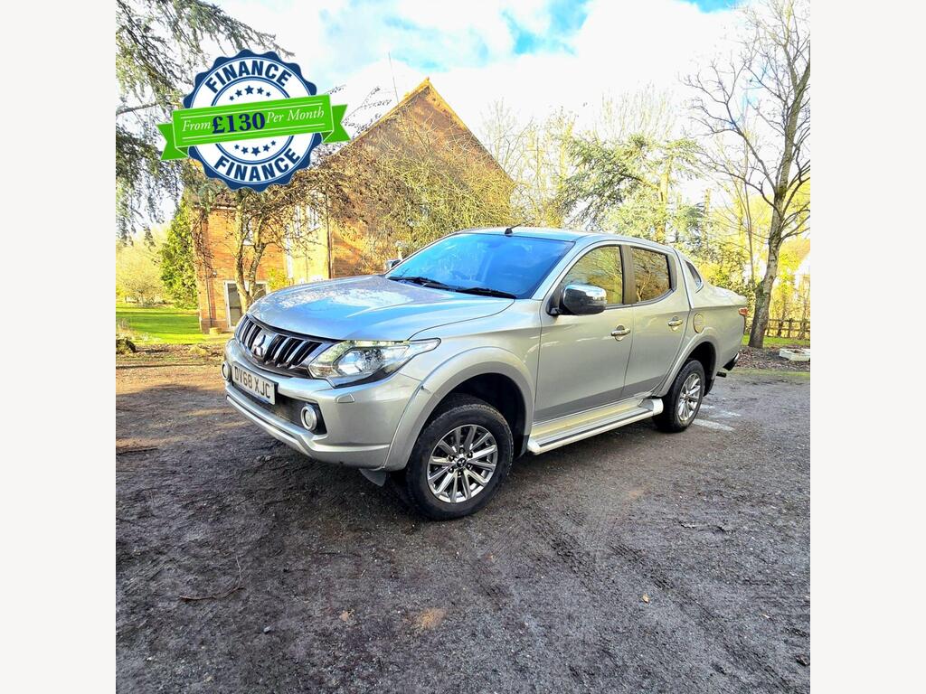 Mitsubishi L200 Pickup 2.4 DI-D DC Barbarian Auto 4WD Euro 6 4dr