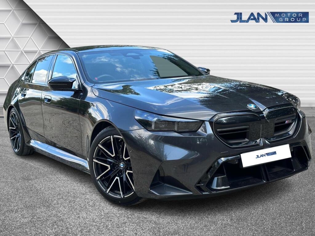 BMW M5 Saloon 4.4 22.1kWh Steptronic xDrive Euro 6 (s/s) 4dr