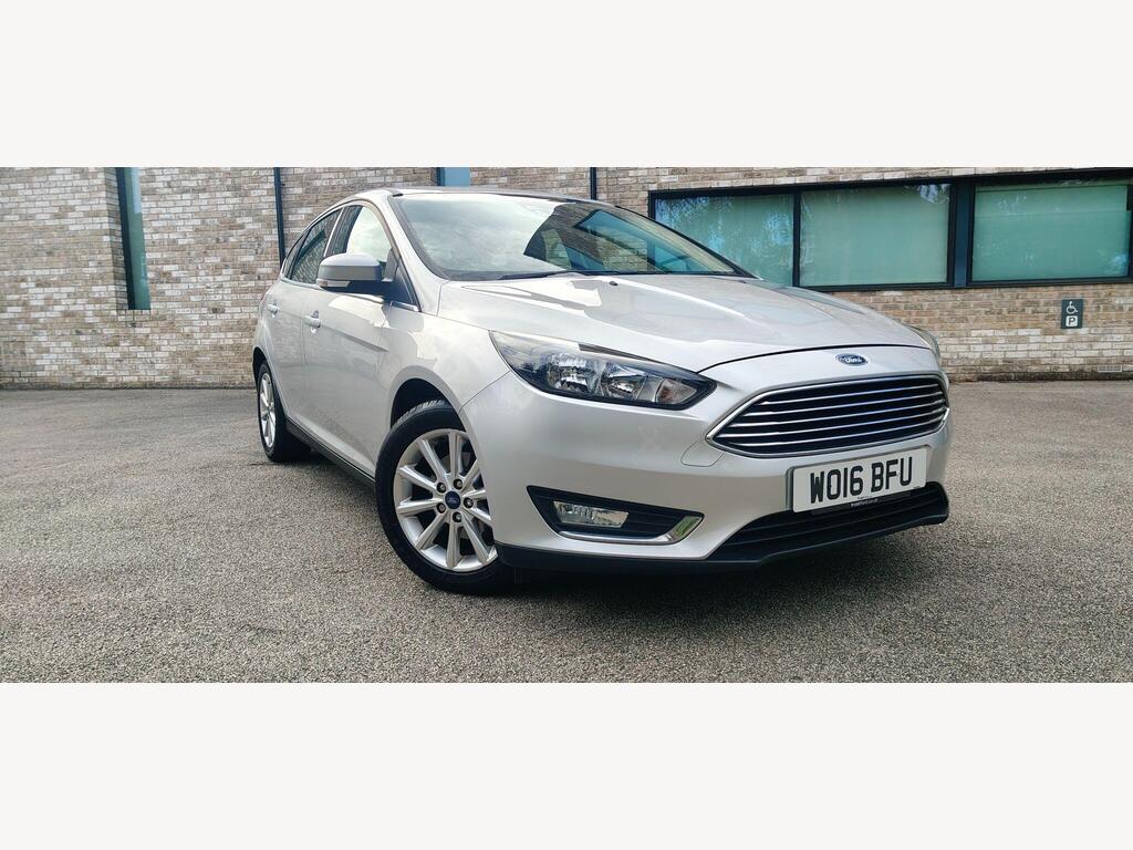 Ford Focus Hatchback 1.0T EcoBoost Titanium Euro 6 (s/s) 5dr