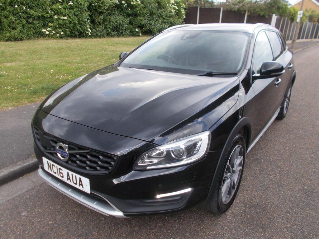 Volvo V60 Cross Country Estate 2.0 D3 Lux Nav Auto Euro 6 (s/s) 5dr