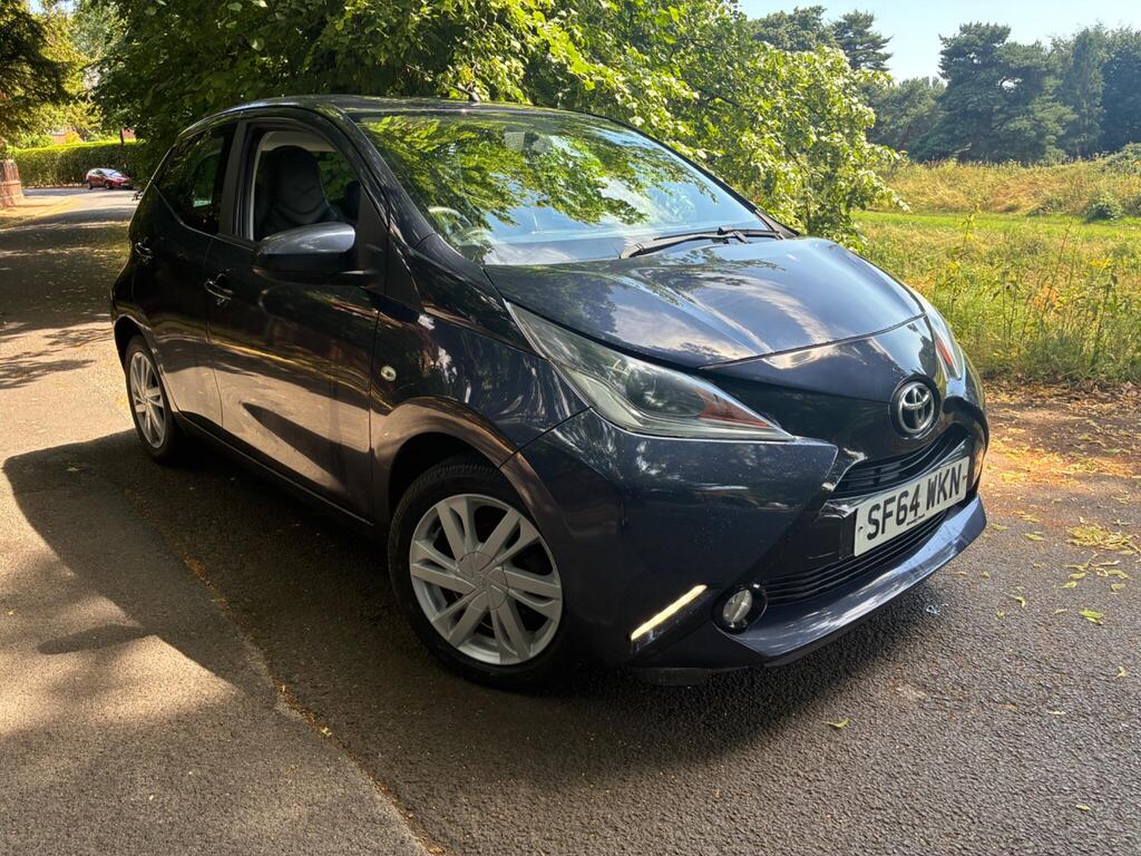 Toyota AYGO Hatchback 1.0 VVT-i x-pression x-shift Euro 5 5dr Euro 5