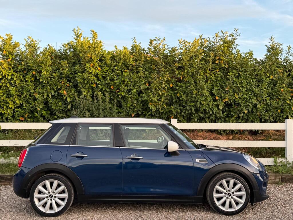 2015 MINI Hatch thumbnail 13