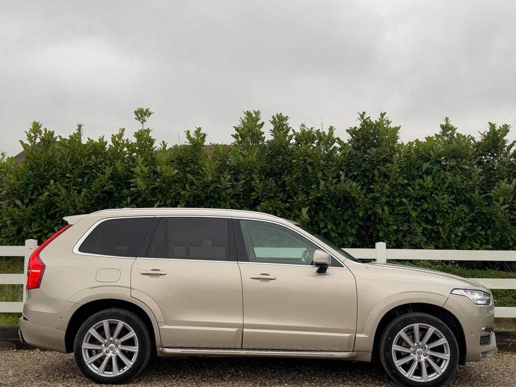 Volvo XC90 2.0 D5 Inscription Geartronic 4WD Euro 6 (s/s) 5dr thumbnail 12