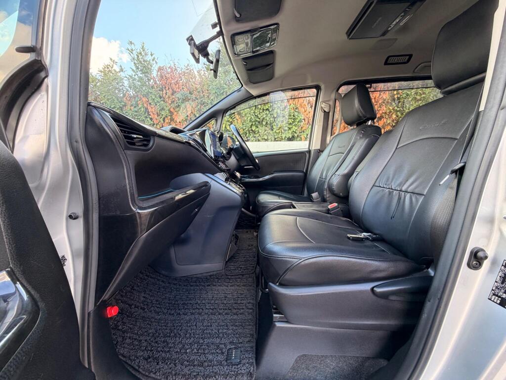 2014 Toyota Voxy thumbnail 52