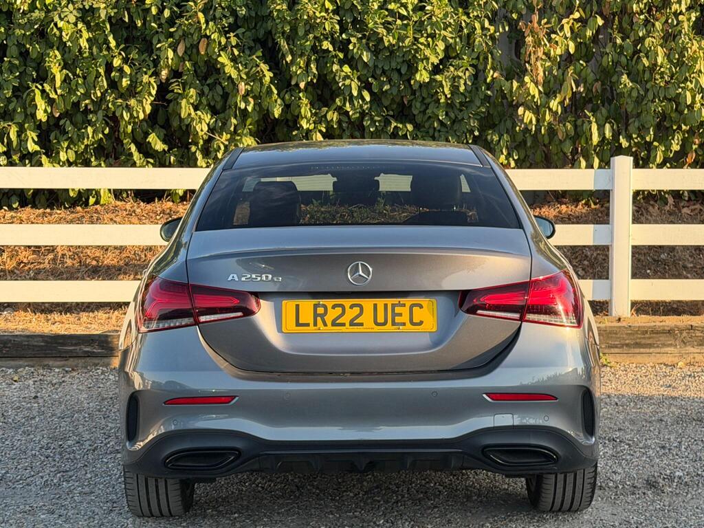 2022 Mercedes-Benz A Class thumbnail 3