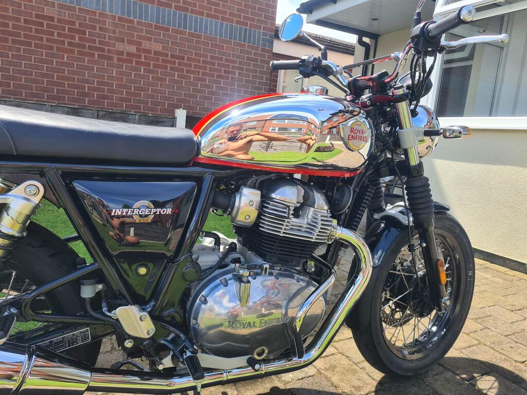 Royal Enfield Interceptor 650